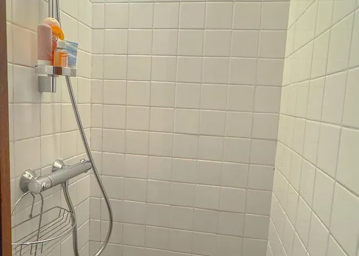 Romantic At Quartier Latin